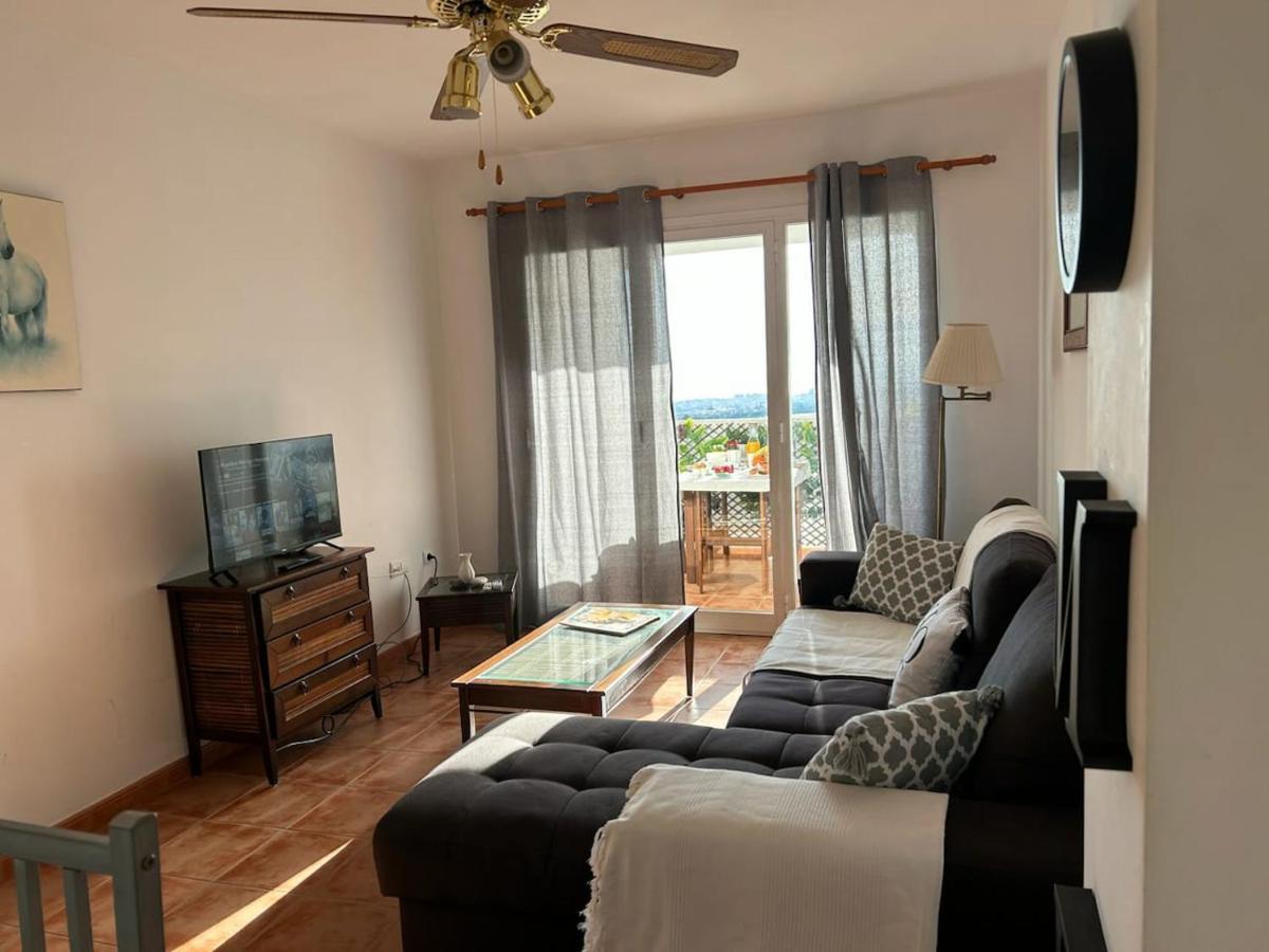 Appartement Alicante Golf Bonalba Avec Piscine ムチャメル エクステリア 写真